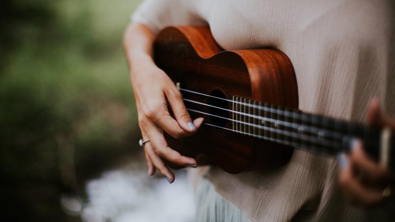 ukuleles